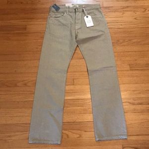 Slim straight California jean .